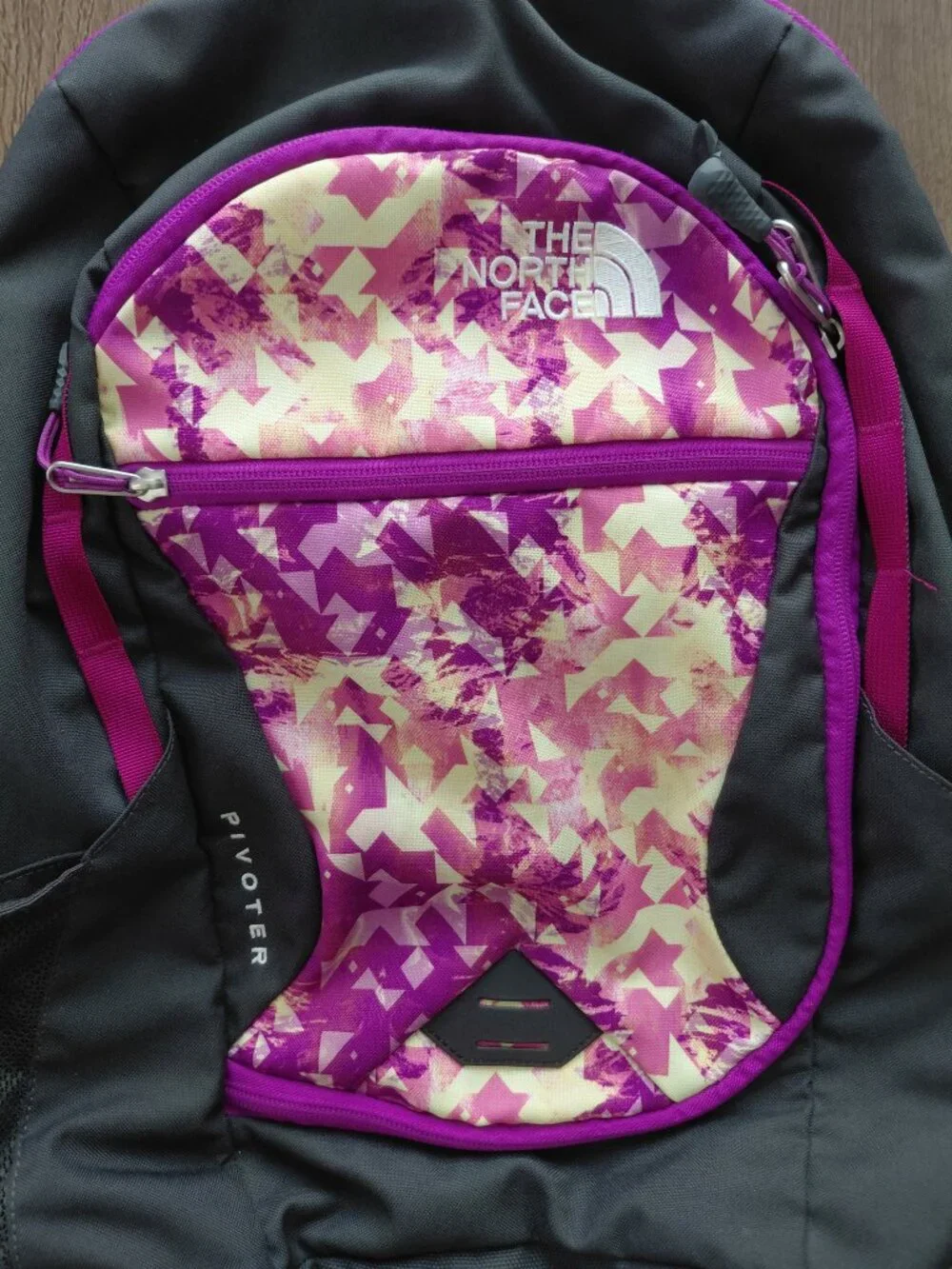 The North Face Pivoter Hiking & Utility Backpack